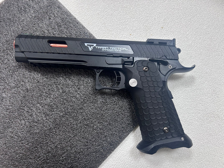 pistolets nerf pro 2011 combat master